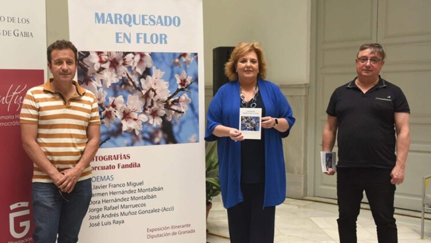 La Calahorra, primera sede de la exposición fotográfica itinerante 'Marquesado en flor'